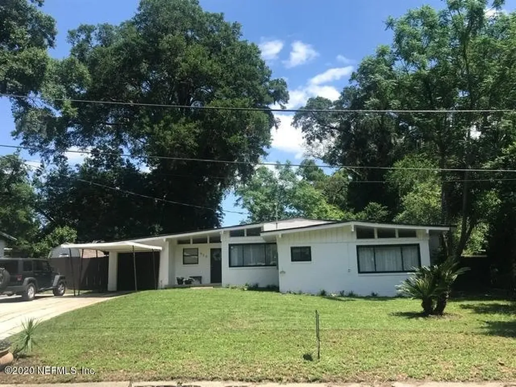 629 Fernworth Drive Jacksonville FL 32211