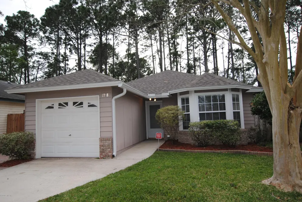 1718 Ashmore Green Drive Jacksonville FL 32246