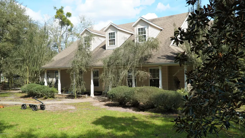 5579 Darwood Street Melrose FL 32666