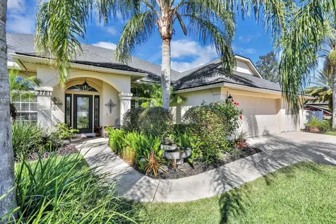 3781 Southbank Circle Green Cove Springs FL 32043
