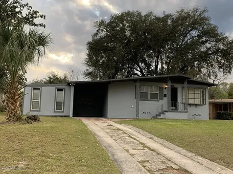 7216 Rhode Island Drive E Jacksonville FL 32209