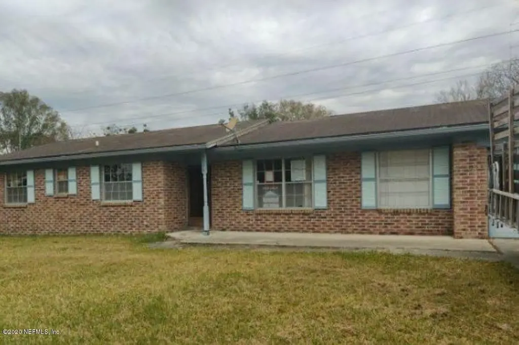1750 Papaya Drive N Orange Park FL 32073