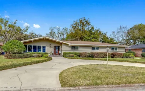 2253 Miller Oaks Drive N Jacksonville FL 32217