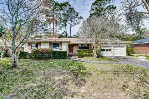 7044 San Sabastian Avenue Jacksonville FL 32217