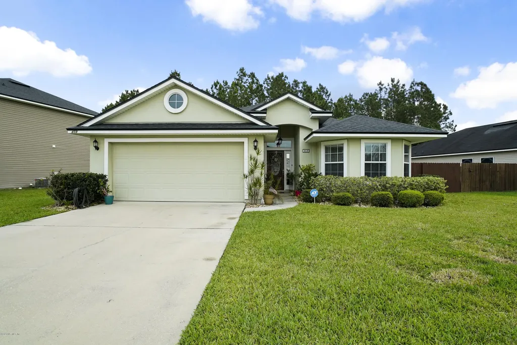 459 W New England Drive Elkton FL 32033