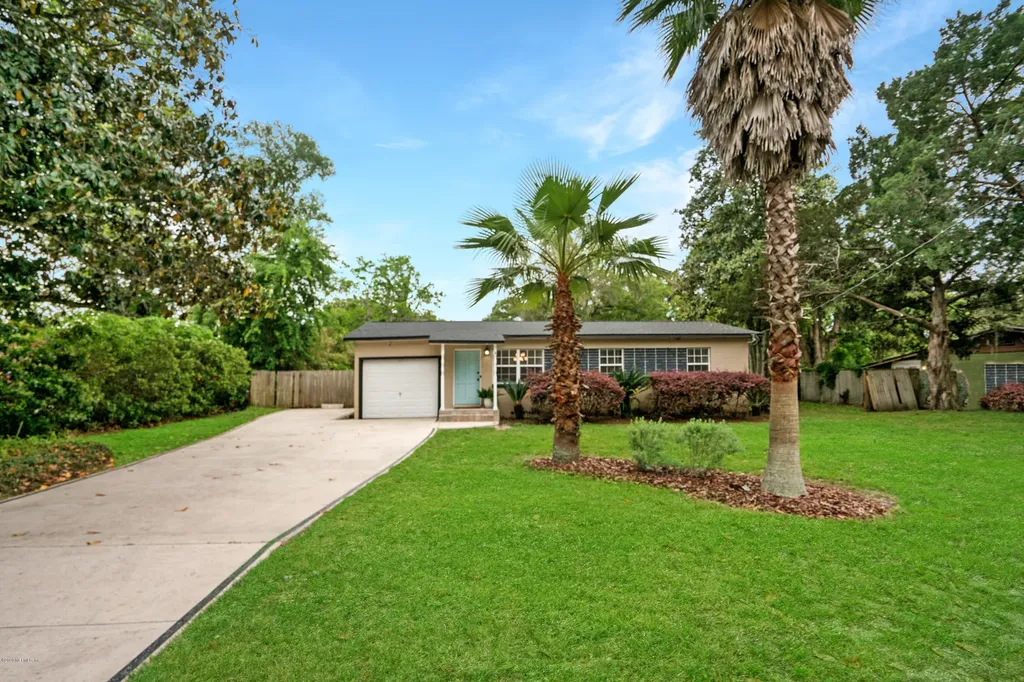 10632 Akers Drive N Jacksonville FL 32225