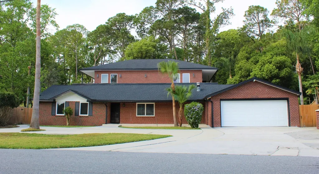 10632 Cypresswood Drive W Jacksonville FL 32257