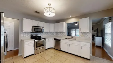 1585 Crabapple Cove Court N Jacksonville FL 32225