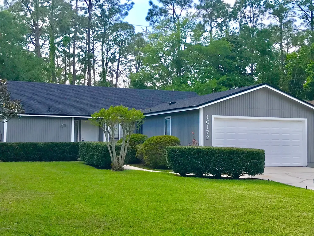 10172 Pine Breeze Road W Jacksonville FL 32257
