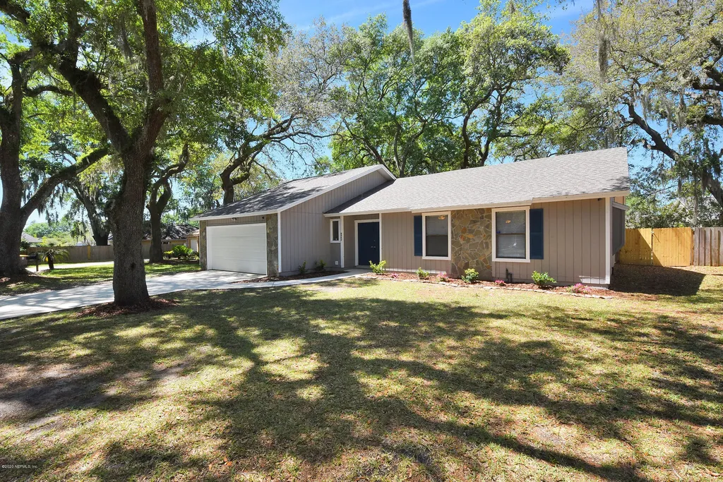 8542 Cross Timbers Drive W Jacksonville FL 32244