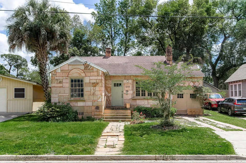 1640 Mitchell Avenue Jacksonville FL 32207