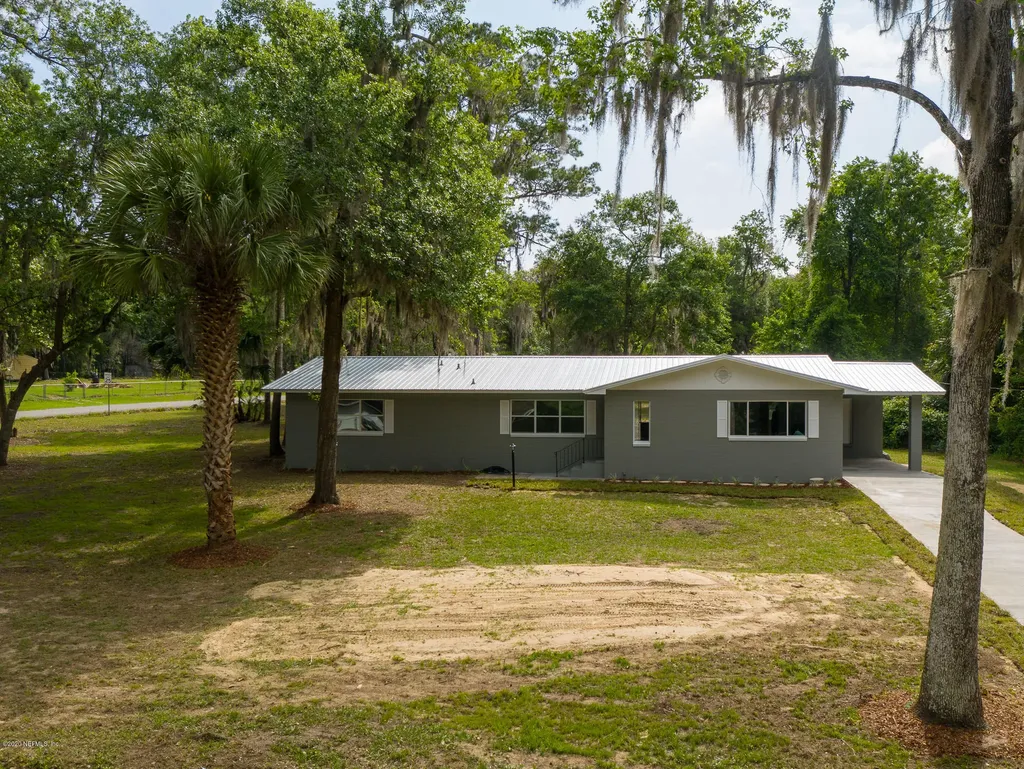 635 SE 4th Avenue Melrose FL 32666
