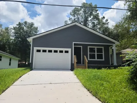 1619 Spruce Street Green Cove Springs FL 32043
