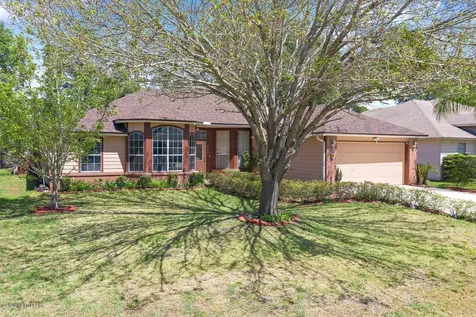 8049 Steamboat Springs Drive Jacksonville FL 32210