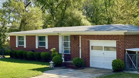 8704 Leprechaun Court Jacksonville FL 32216