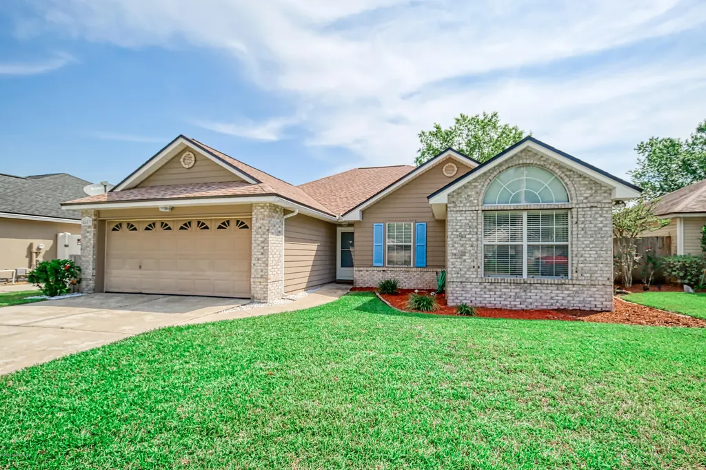 4453 Cobblefield Circle W Jacksonville FL 32224