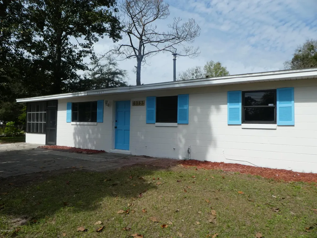 6983 Miss Muffet Lane S Jacksonville FL 32210
