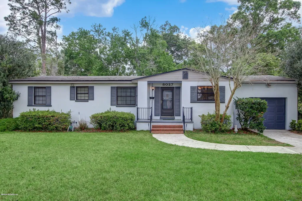 8027 Catawba Drive Jacksonville FL 32217