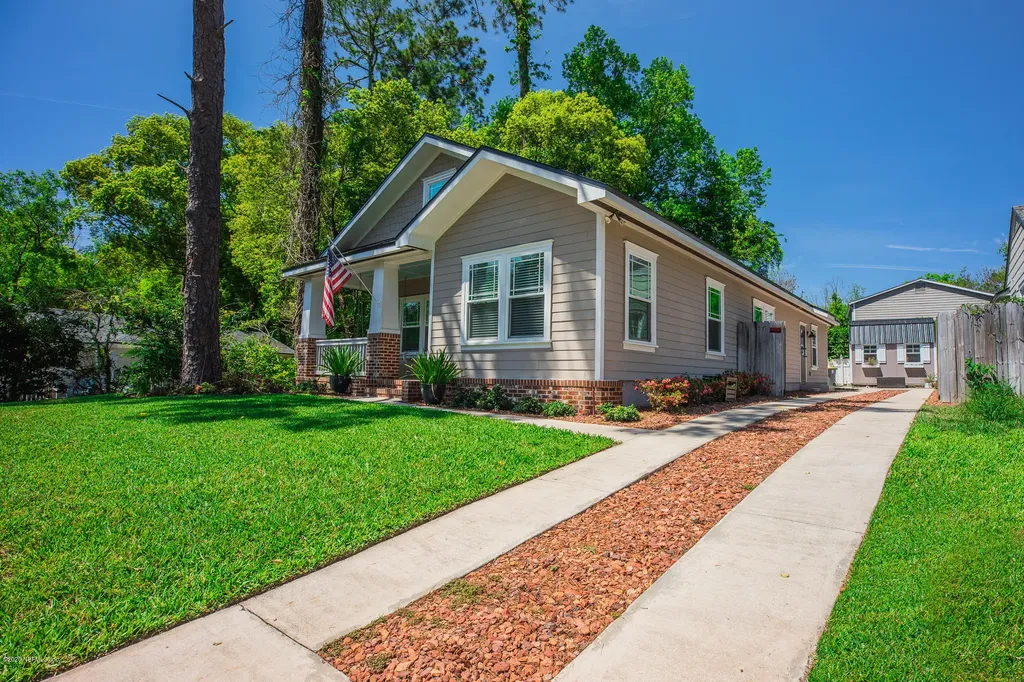 3769 Glencove Avenue Jacksonville FL 32205