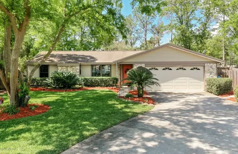 8634 Creedmoor Place Jacksonville FL 32244