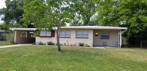 4702 Solandra Circle W Jacksonville FL 32210