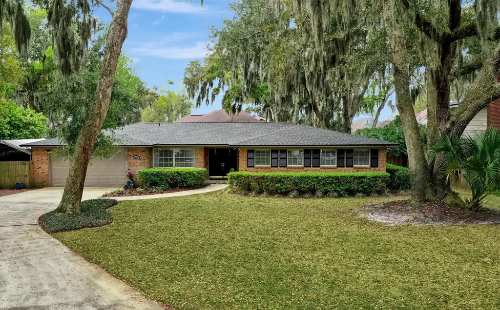 1410 Kings Road Neptune Beach FL 32266