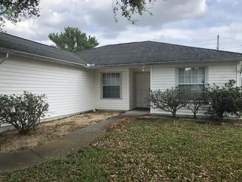 2451 Twin Springs Drive N Jacksonville FL 32246