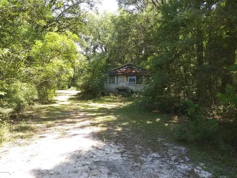 6638 Chestnut Road Macclenny FL 32063