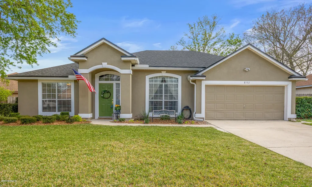 8532 Devoe Street N Jacksonville FL 32220