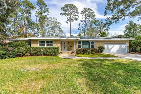 7033 Catalonia Avenue Jacksonville FL 32217
