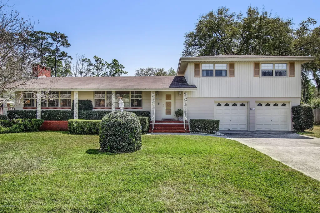 2824 Dupont Avenue Jacksonville FL 32217