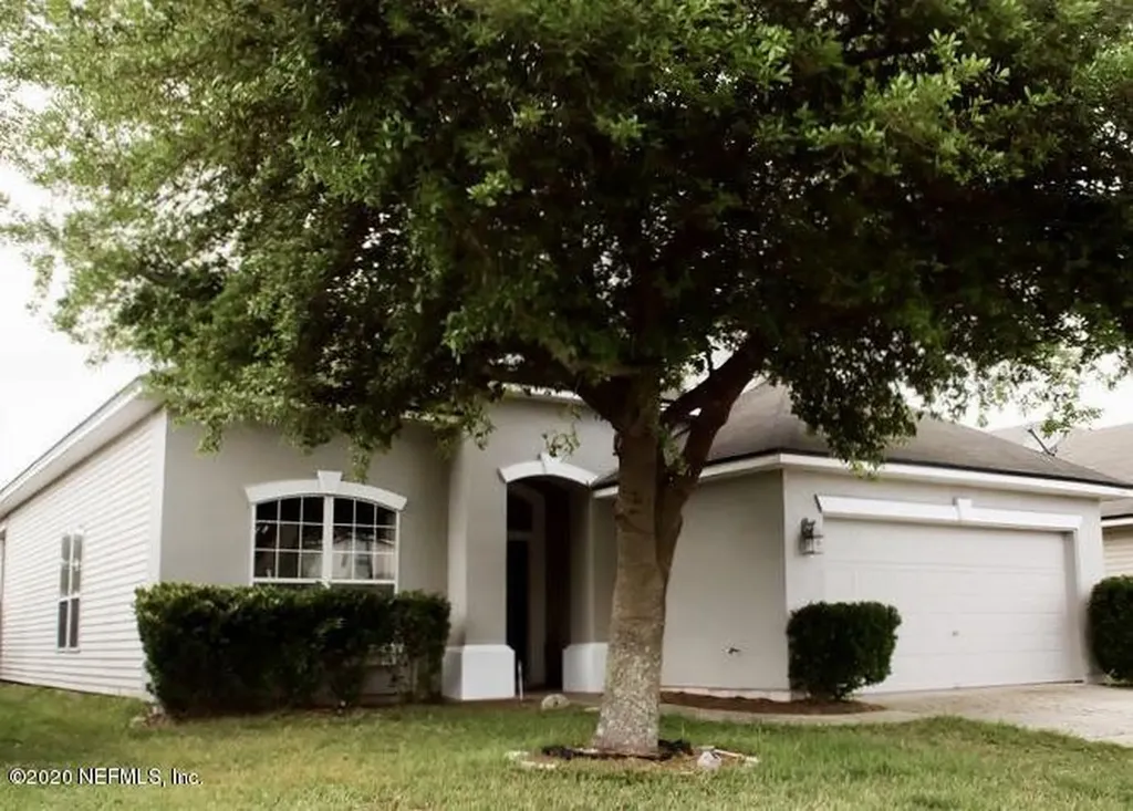2446 Creekfront Drive Green Cove Springs FL 32043