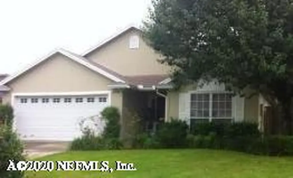 3245 Lake Effie Court S Jacksonville FL 32277