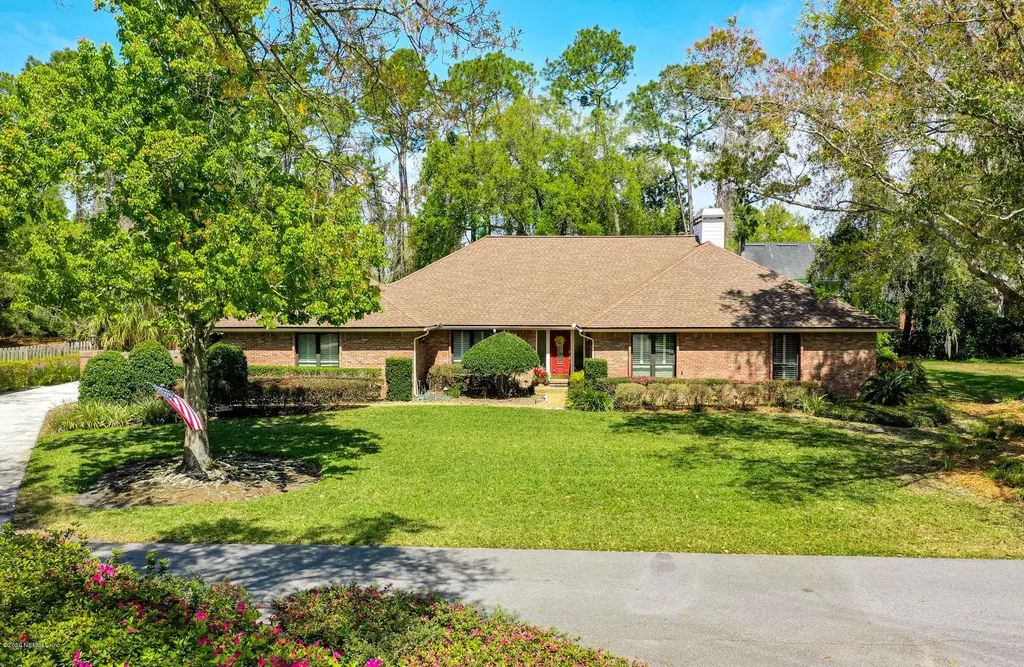 8267 Shady Grove Court Jacksonville FL 32256