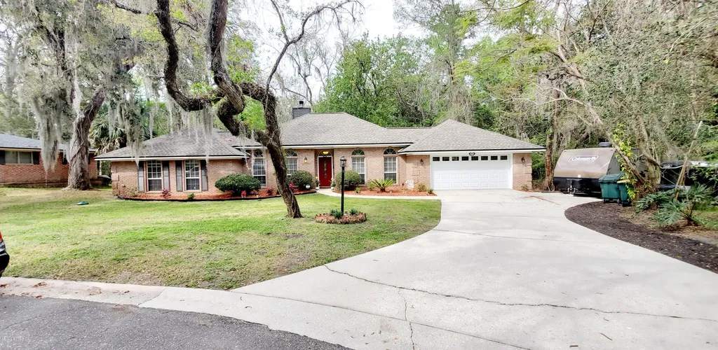 4559 Lynda Sue Lane N Jacksonville FL 32217