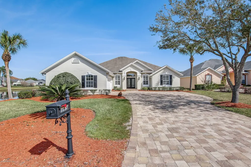 7787 Royal Crest Drive Jacksonville FL 32256