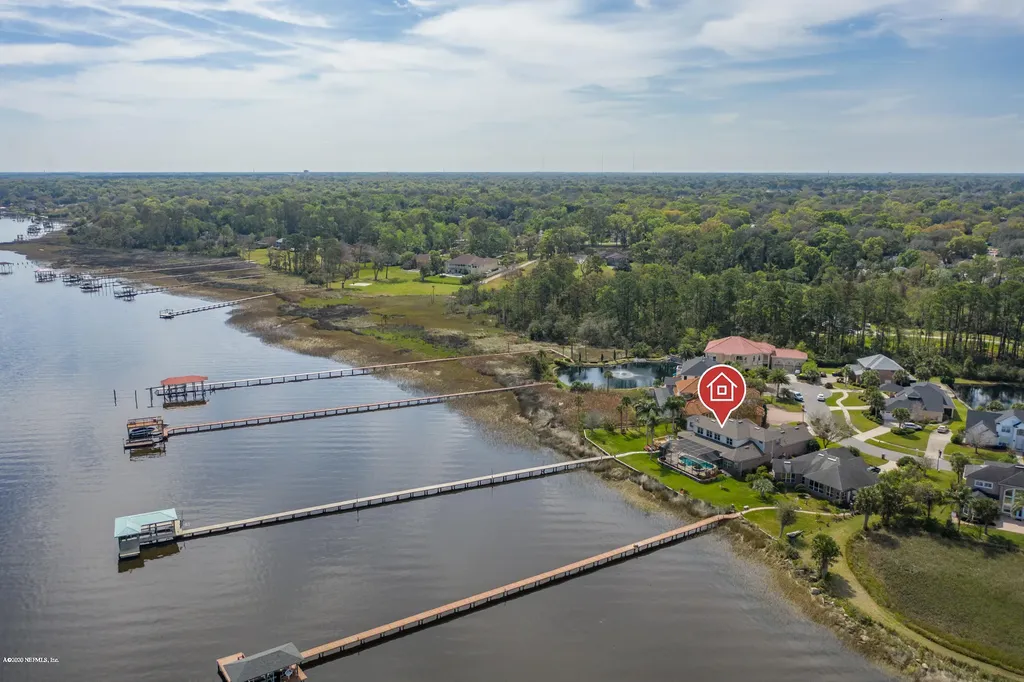 4362 Boat Club Drive Jacksonville FL 32277