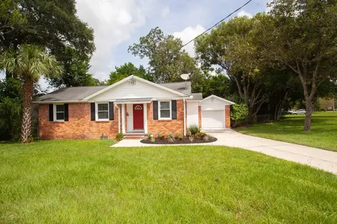 3057 Southside Boulevard Jacksonville FL 32216