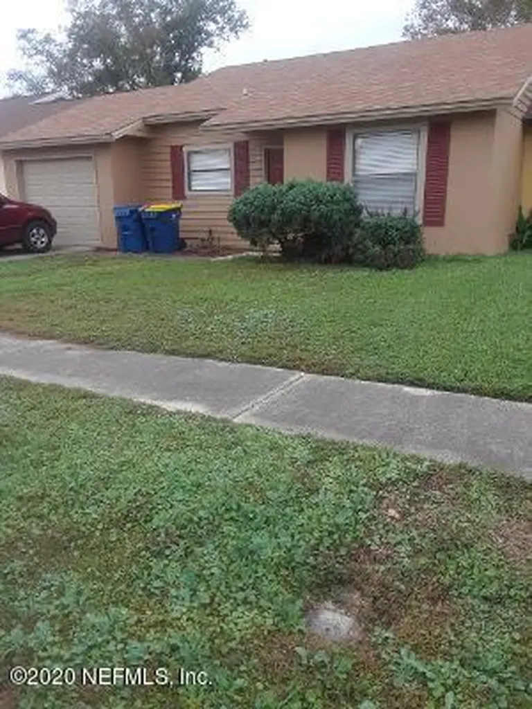 10720 Meadow Lea Circle W Jacksonville FL 32218