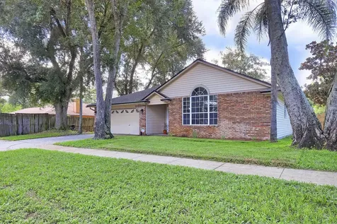 1592 Country Charm Lane W Jacksonville FL 32225
