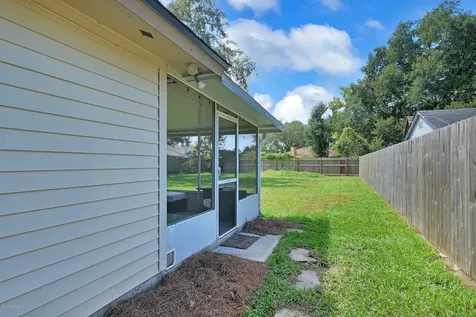 1592 Country Charm Lane W Jacksonville FL 32225