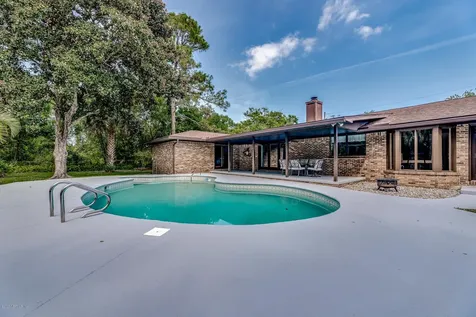 8330 Royalwood Drive Jacksonville FL 32256
