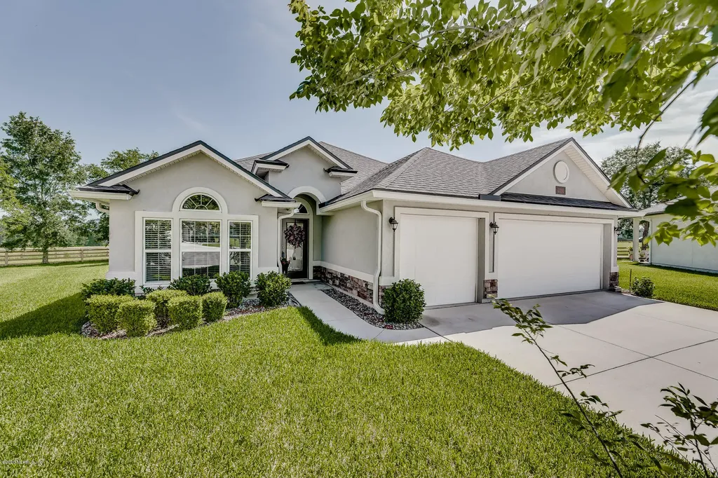 2303 Evening Breeze Lane Green Cove Springs FL 32043