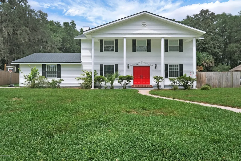 5947 Saxony Woods Lane Jacksonville FL 32211