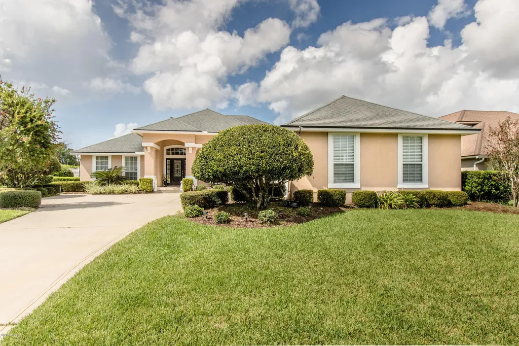 3395 Olympic Drive Green Cove Springs FL 32043