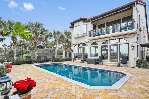 2093 Beach Avenue Atlantic Beach FL 32233
