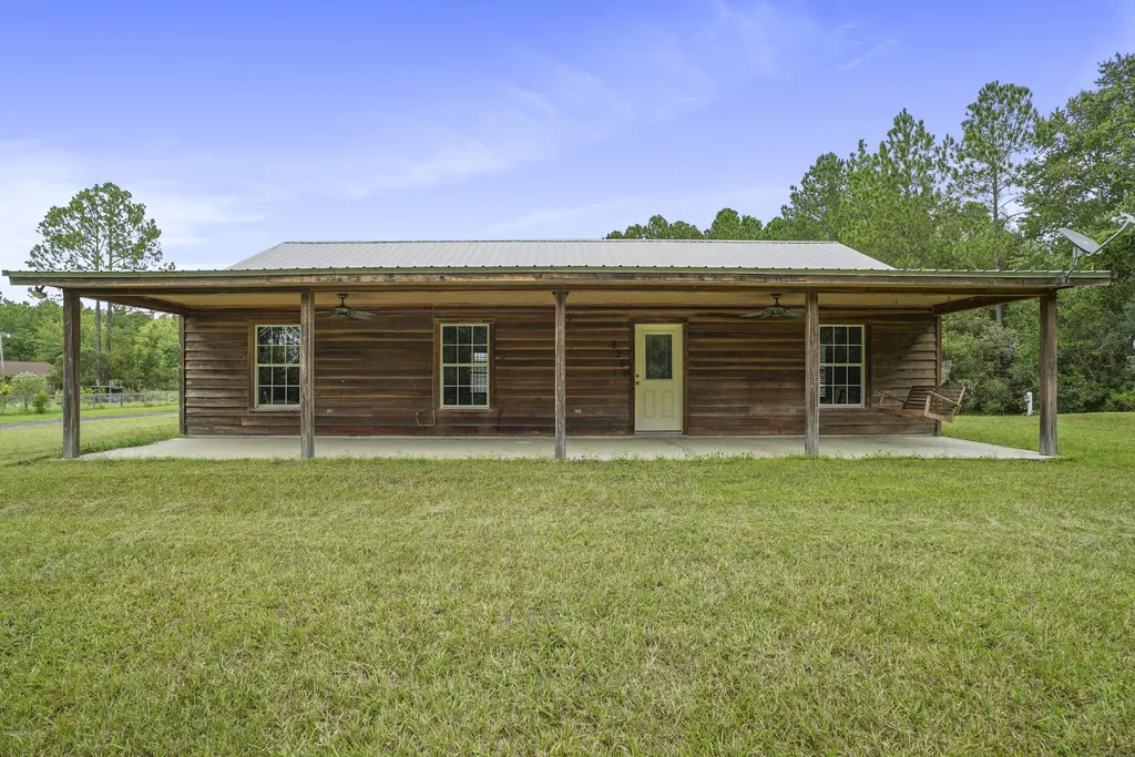 6350 Memory Lane Jacksonville FL 32234