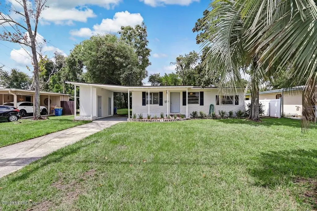 11274 Emuness Road Jacksonville FL 32218