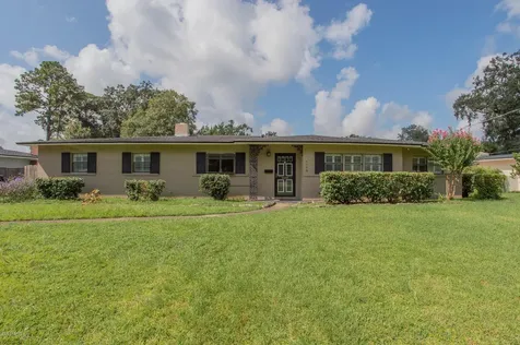 4700 Water Oak Lane Jacksonville FL 32210
