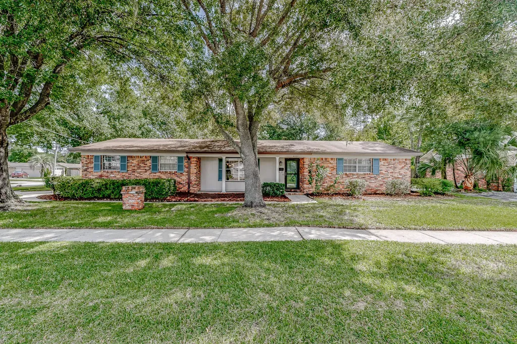 8607 Winchester Drive Jacksonville FL 32217